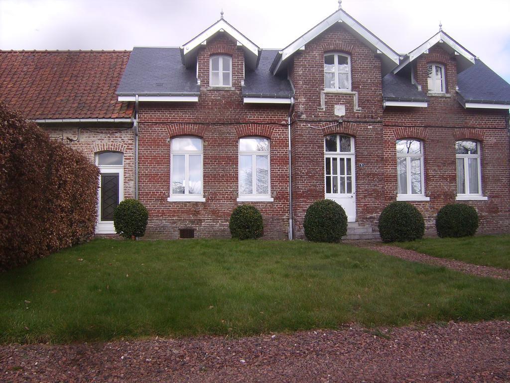 Chambres D'Hotes & Gites Du Chateau De Grand Rullecourt Eksteriør bilde