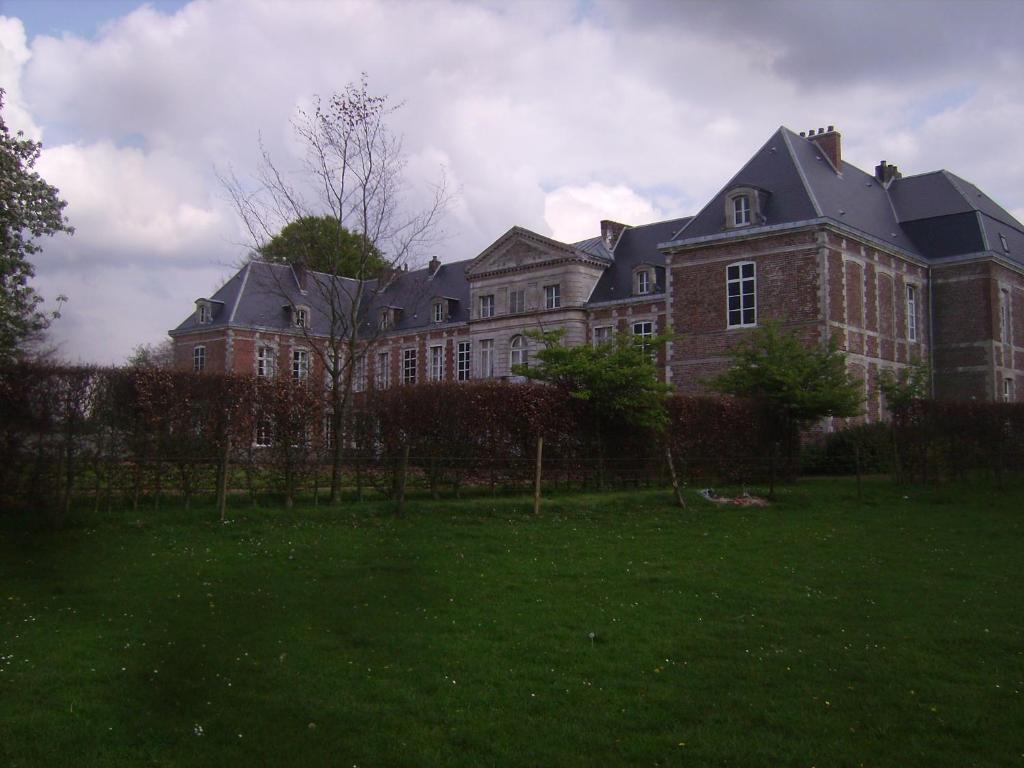 Chambres D'Hotes & Gites Du Chateau De Grand Rullecourt Eksteriør bilde